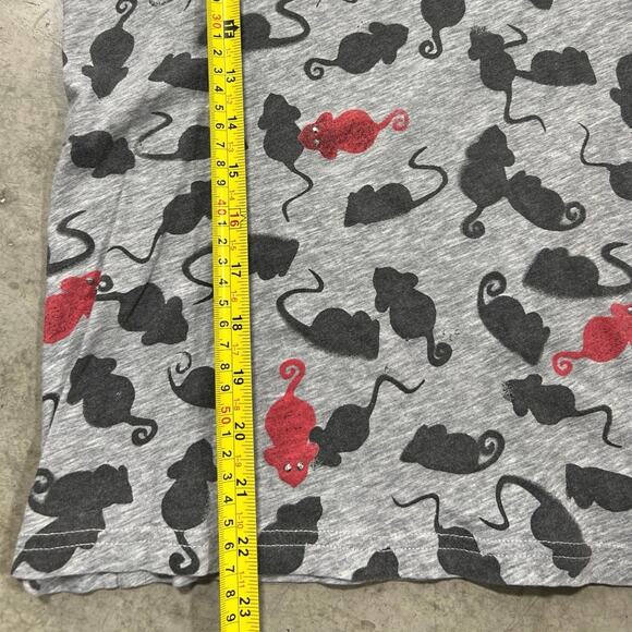 Marc by Marc Jacob Size Small 100% Pima Cotton Gray Mouse T-shirt - Picture 3 of 6